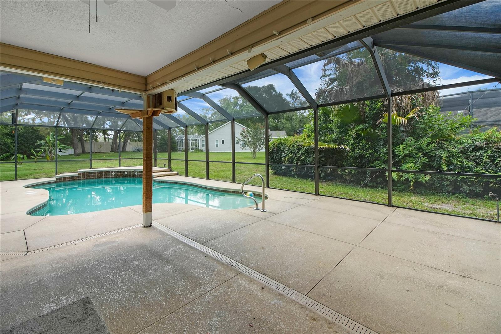 SPRING ARBOR VILLAGE - Residential