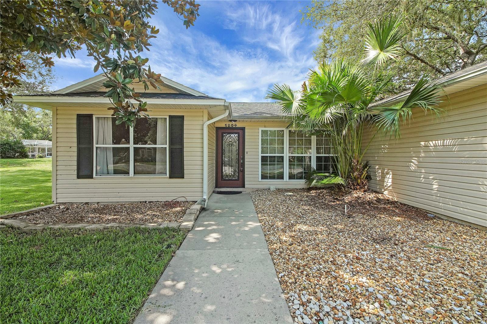 SPRING ARBOR VILLAGE - Residential