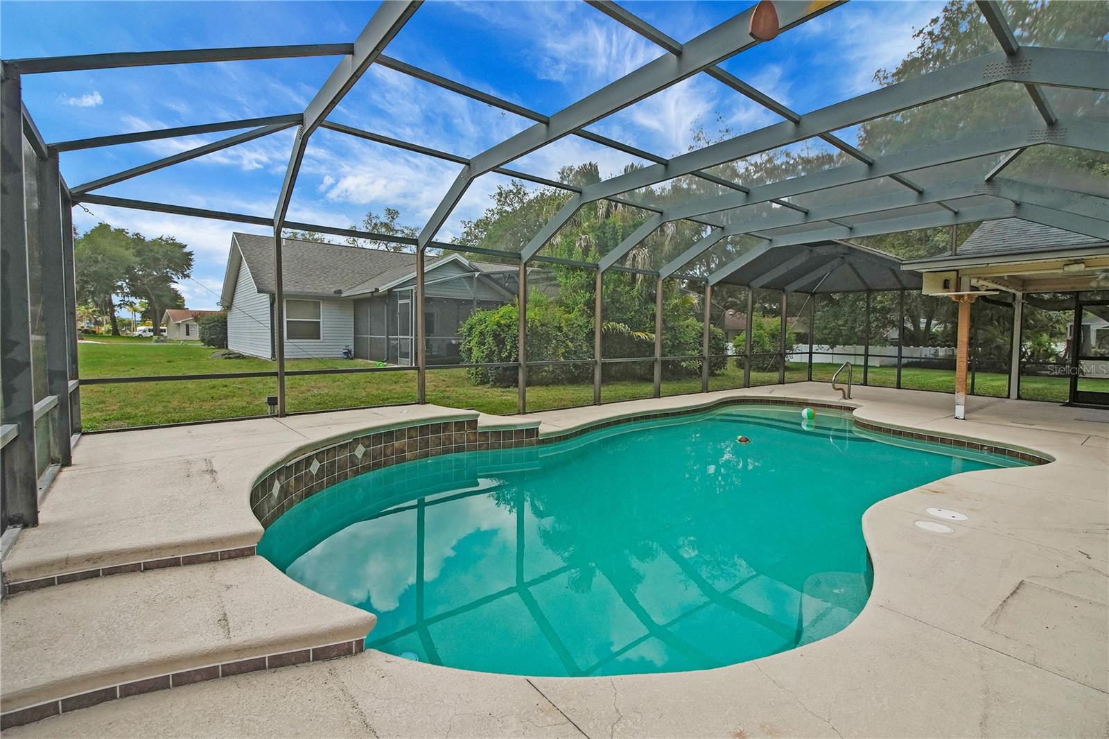 SPRING ARBOR VILLAGE - Residential