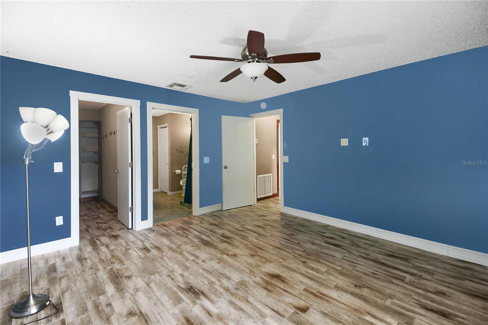SPRING ARBOR VILLAGE - Residential