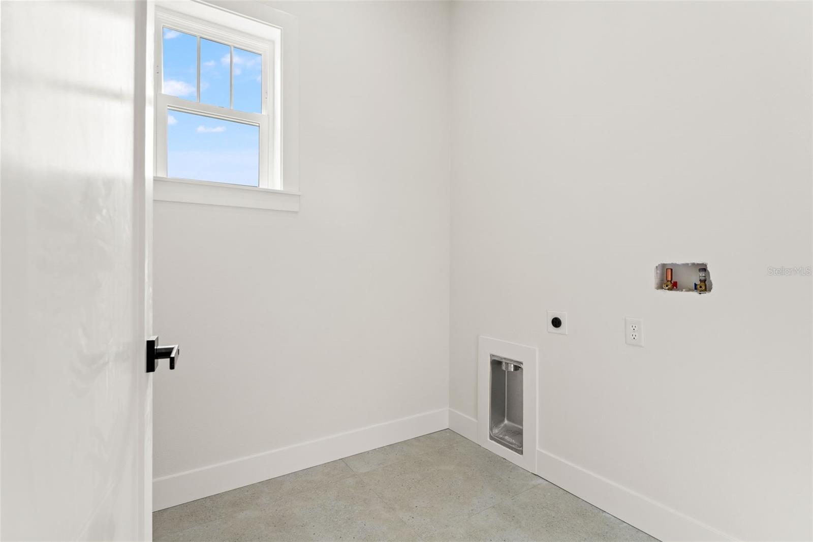 ALSTON HEIGHTS - Residential