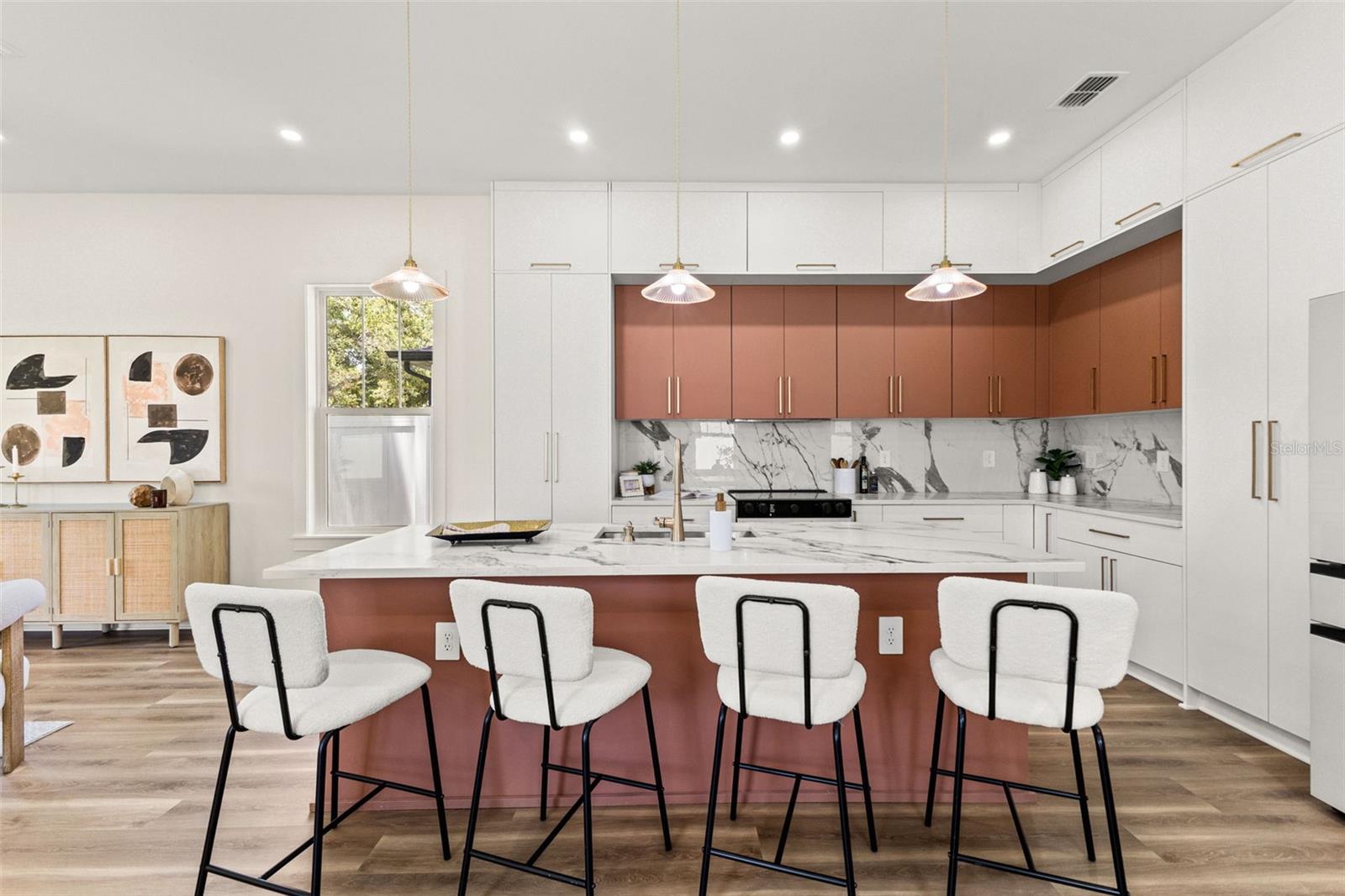 ALSTON HEIGHTS - Residential