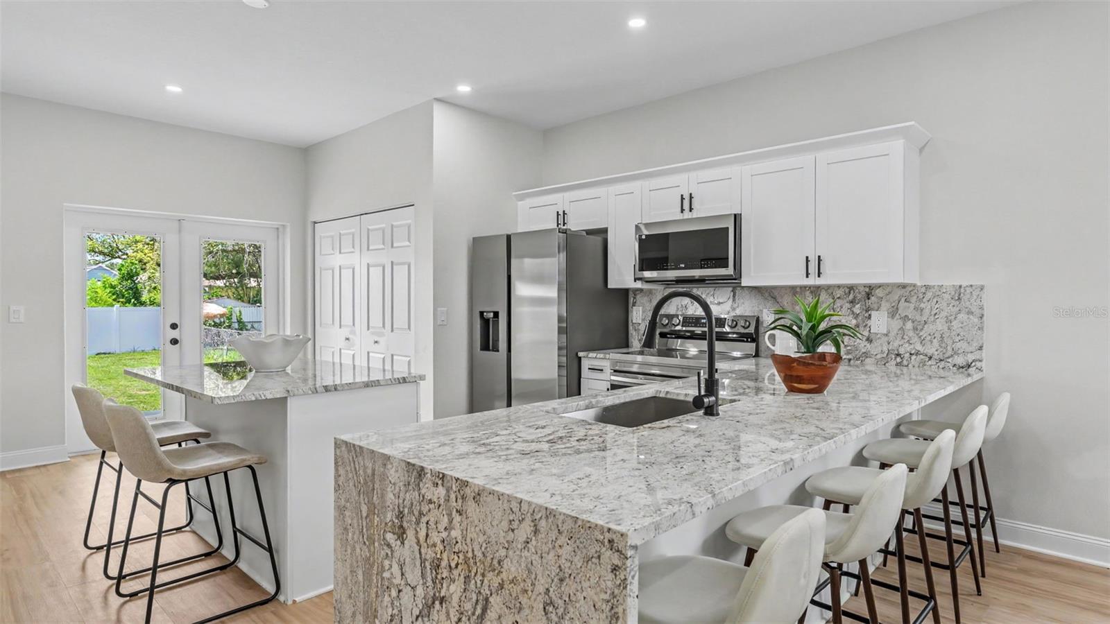 LAKE PARKER TERRACE SUB - Residential
