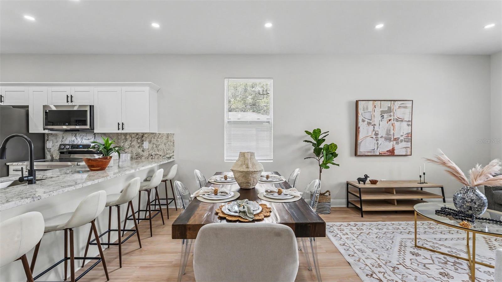 LAKE PARKER TERRACE SUB - Residential