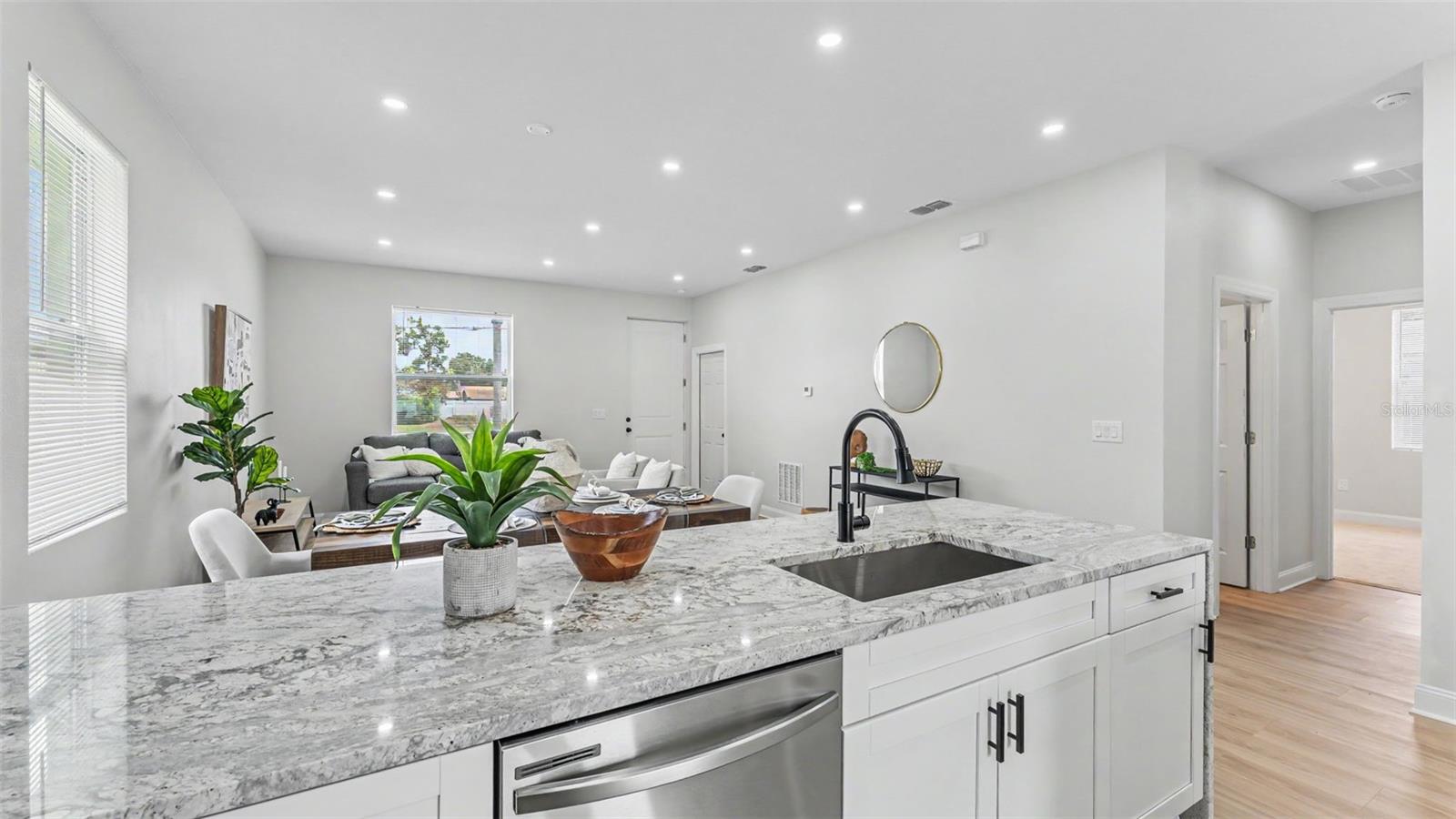 LAKE PARKER TERRACE SUB - Residential