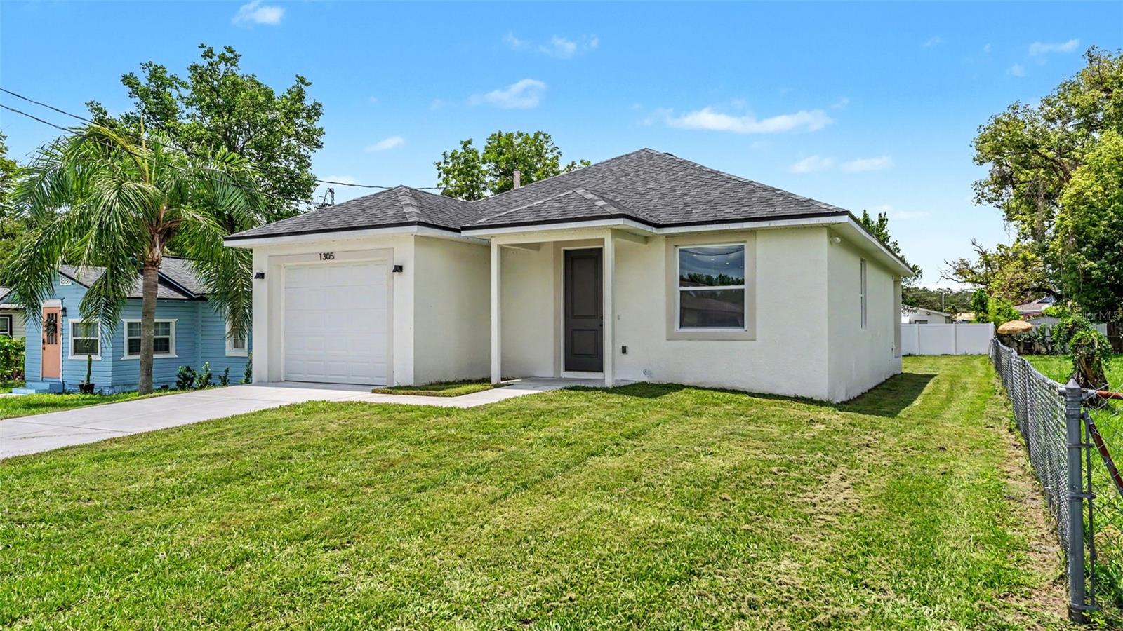 LAKE PARKER TERRACE SUB - Residential