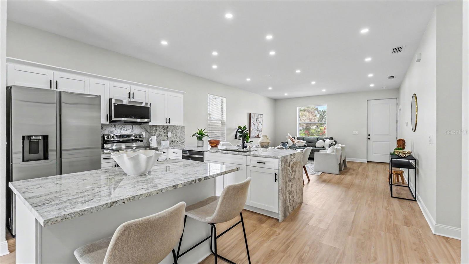 LAKE PARKER TERRACE SUB - Residential
