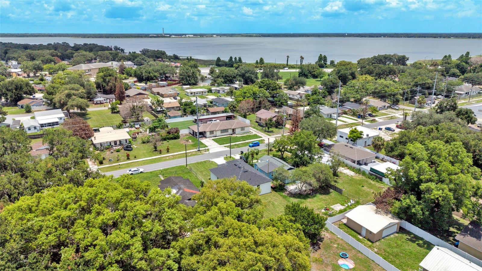 LAKE PARKER TERRACE SUB - Residential