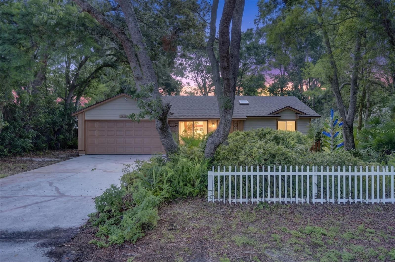 DELTONA LAKES UNIT 32 - Residential