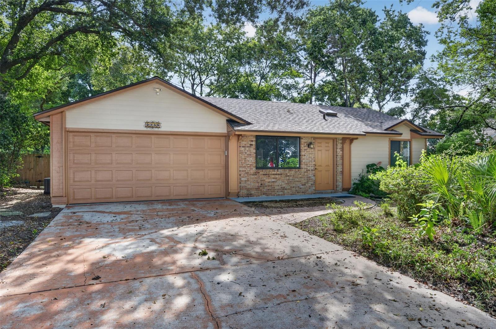 DELTONA LAKES UNIT 32 - Residential