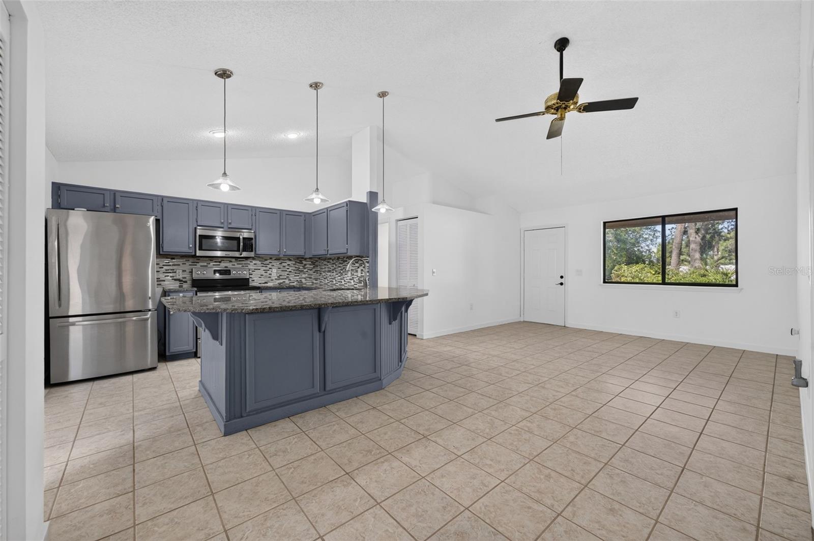 DELTONA LAKES UNIT 32 - Residential
