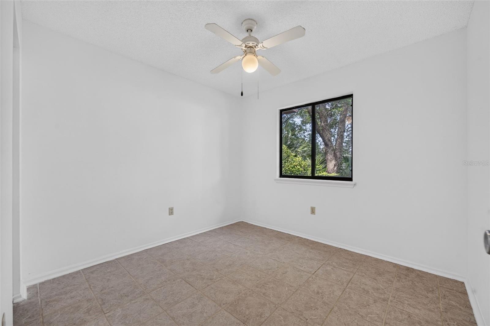 DELTONA LAKES UNIT 32 - Residential