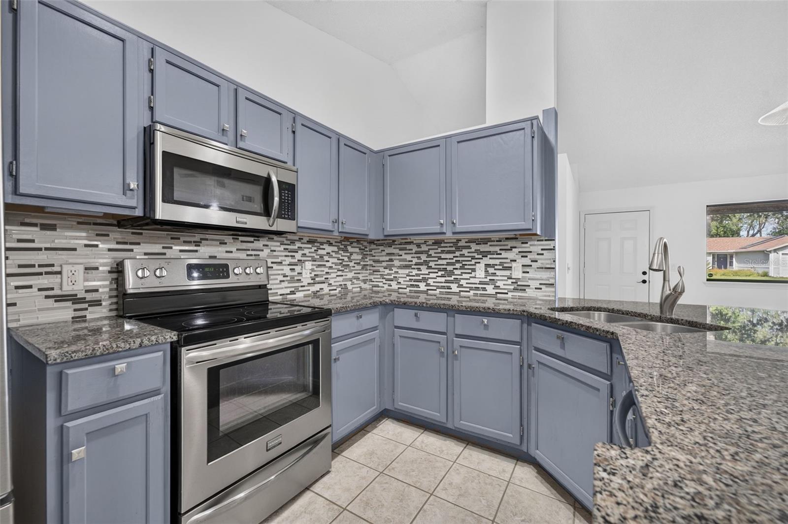DELTONA LAKES UNIT 32 - Residential