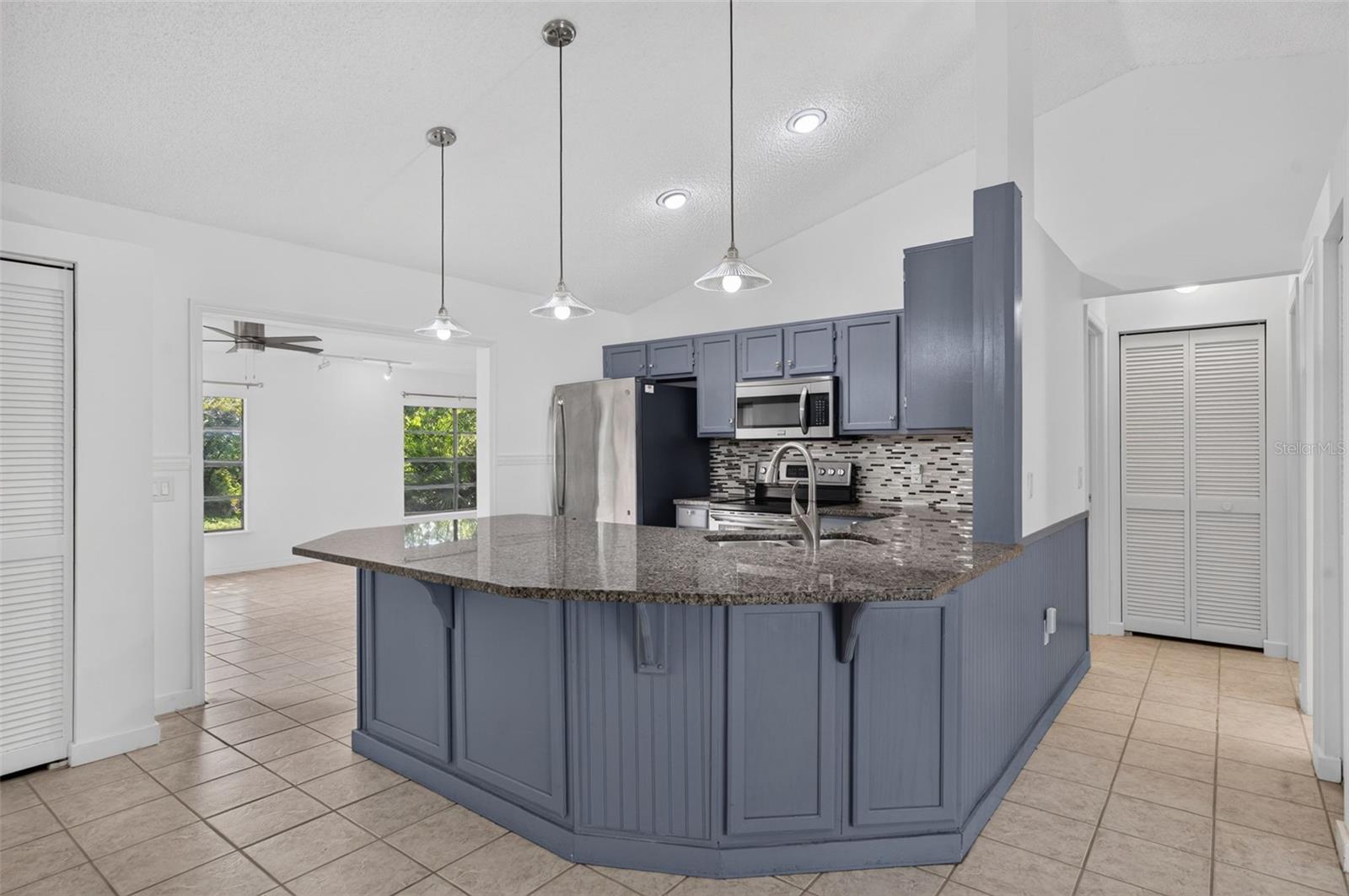 DELTONA LAKES UNIT 32 - Residential