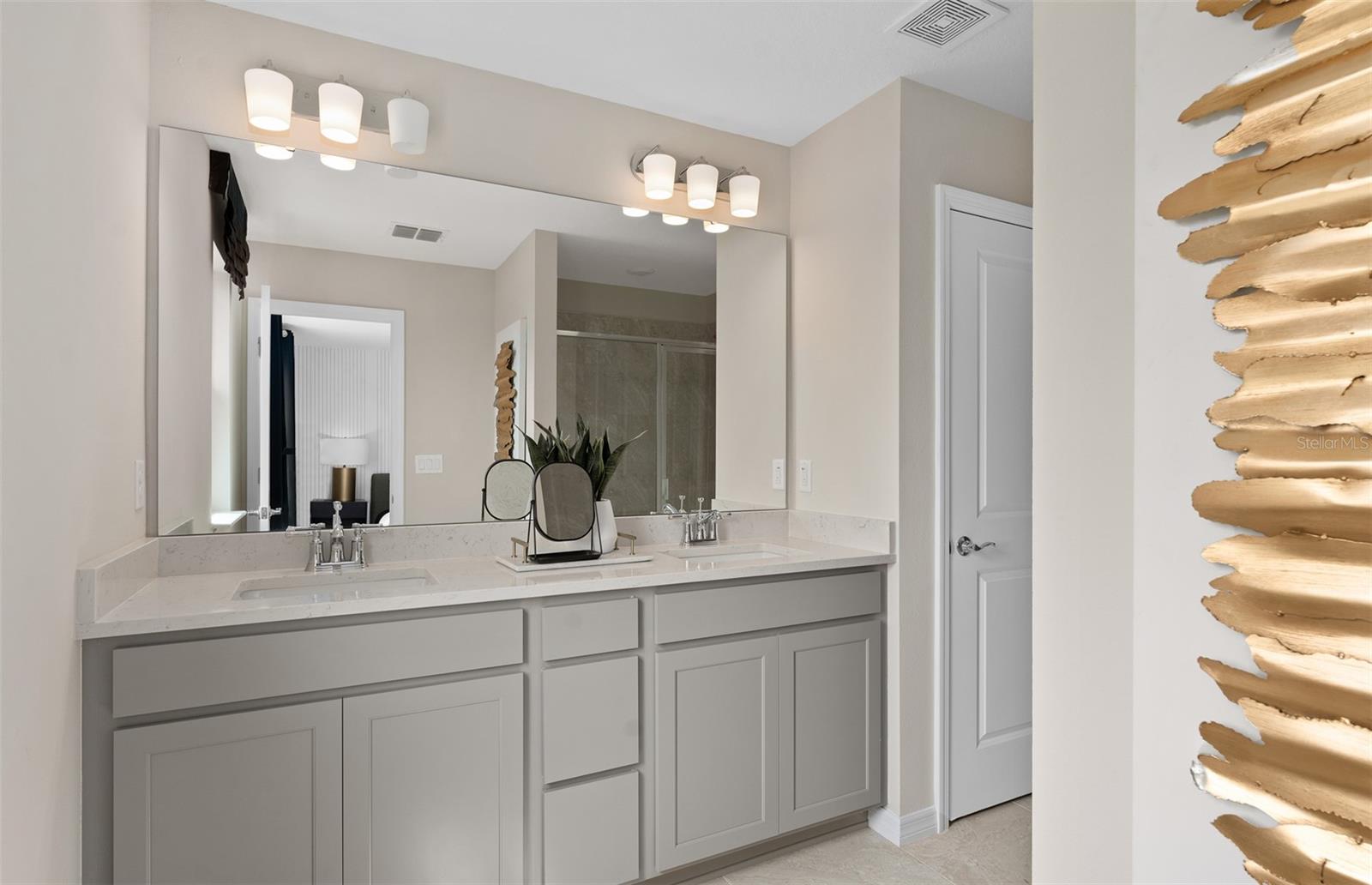 LAKEHAVEN ESTATES - Residential