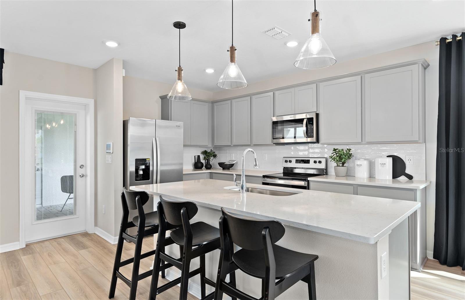 LAKEHAVEN ESTATES - Residential
