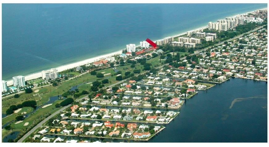 COUNTRY CLUB SHORES - Residential