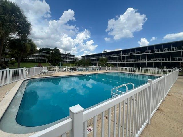 WINTER HAVEN HARBOUR APTS CONDO - Residential