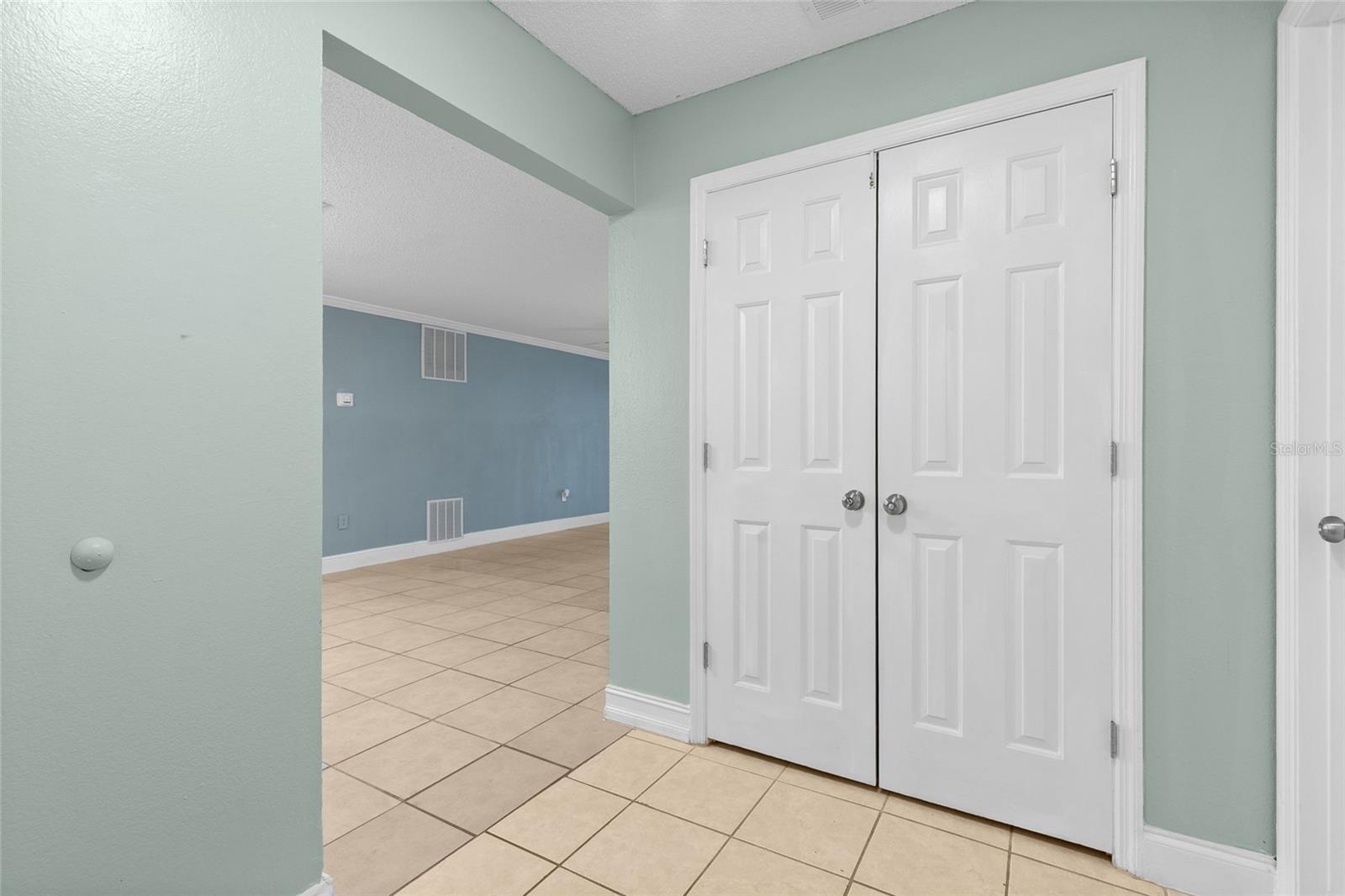 CLUBSIDE AT SABAL POINT A CONDO - Residential
