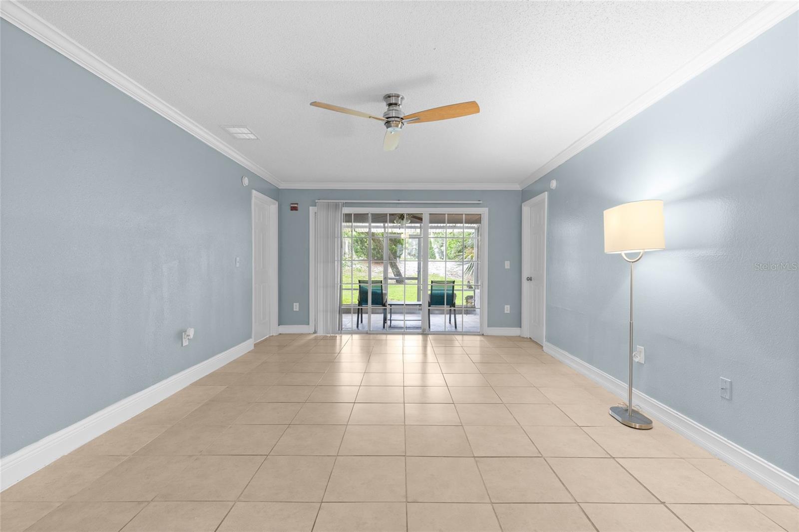 CLUBSIDE AT SABAL POINT A CONDO - Residential
