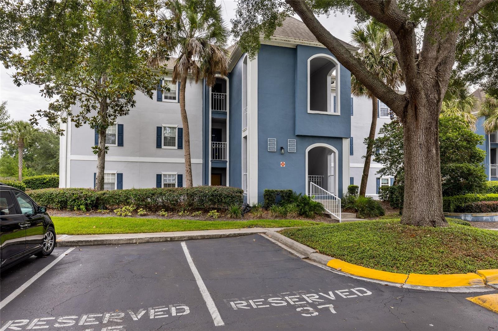 CLUBSIDE AT SABAL POINT A CONDO - Residential