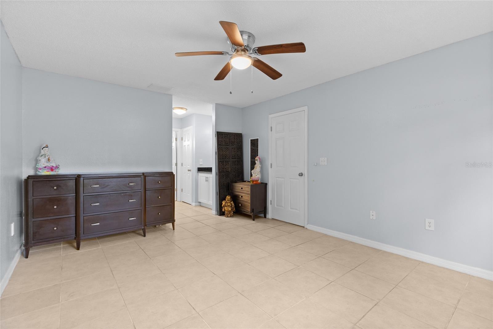 CLUBSIDE AT SABAL POINT A CONDO - Residential