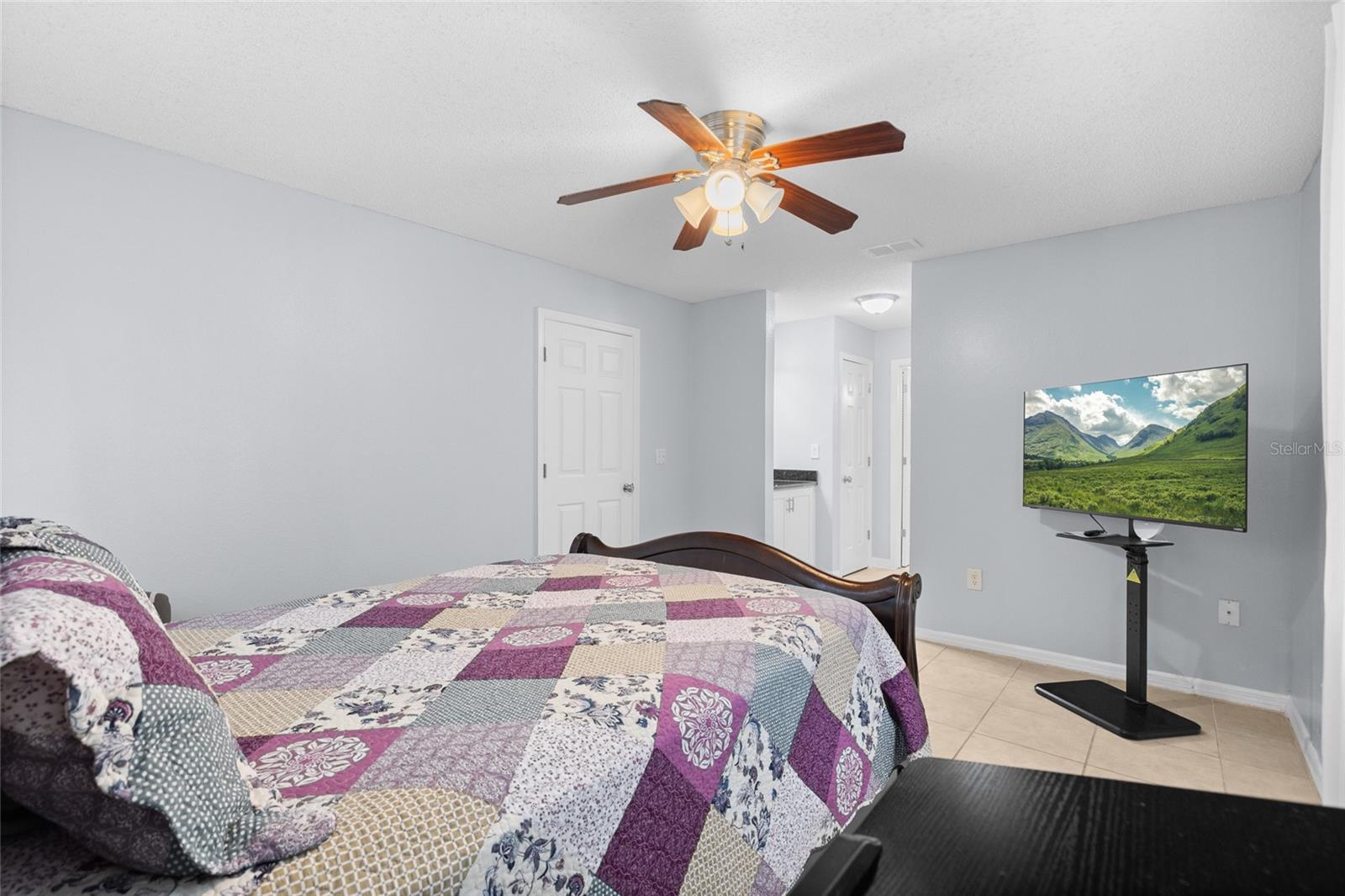 CLUBSIDE AT SABAL POINT A CONDO - Residential