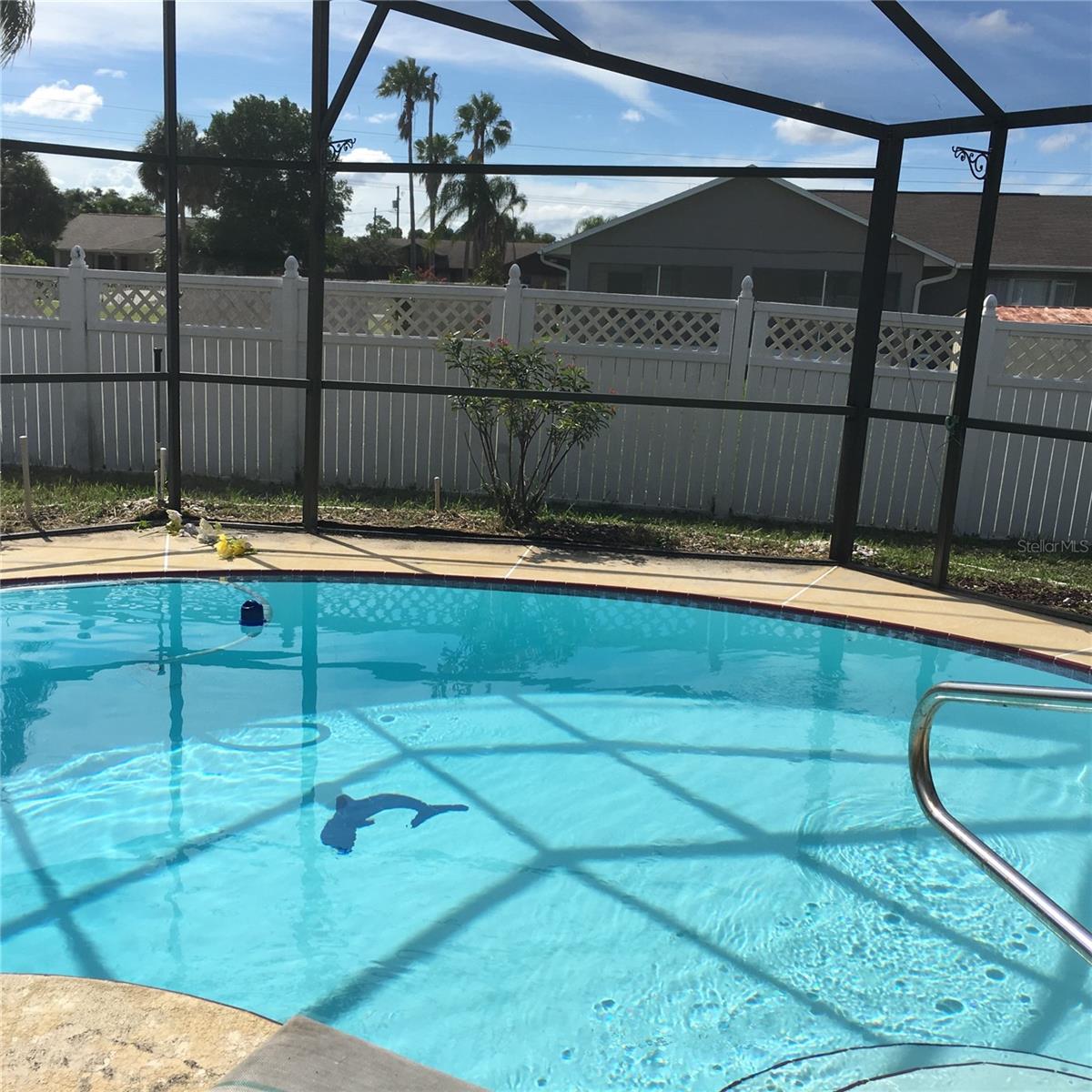 DELTONA LAKES UNIT 09 - Residential Lease