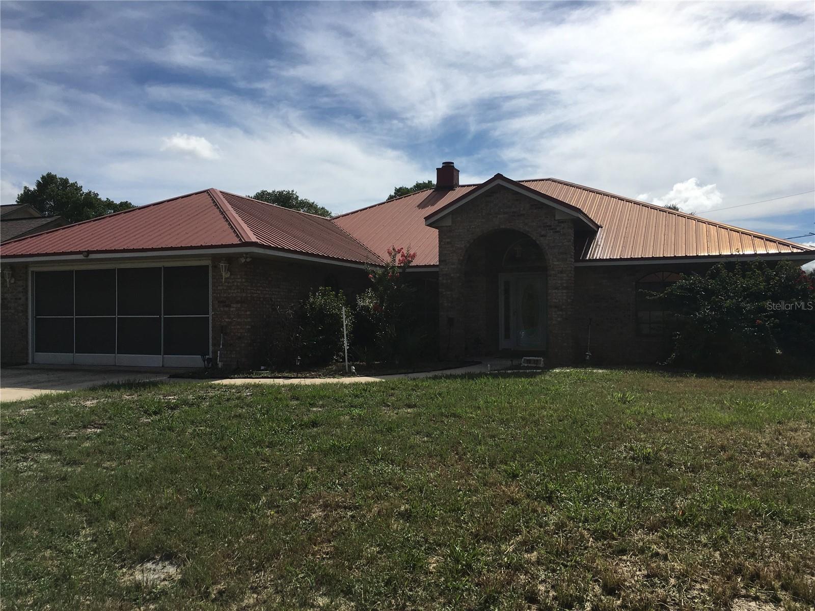 DELTONA LAKES UNIT 09 - Residential Lease
