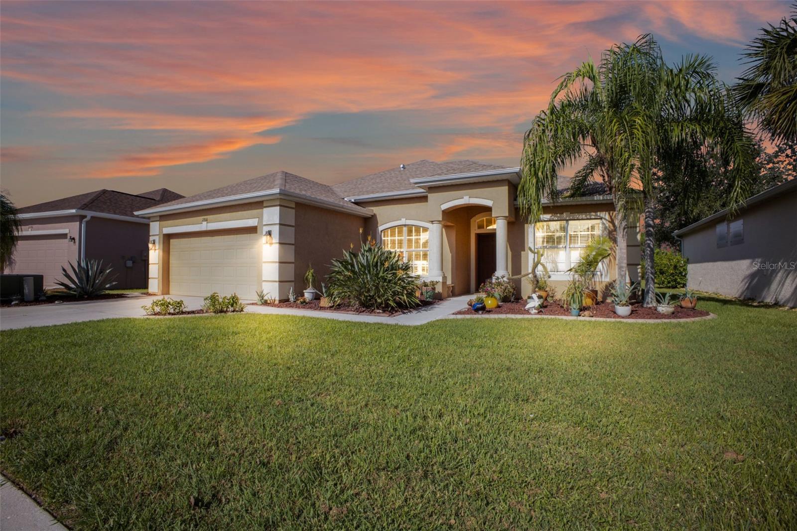 SUNCOAST LAKES - Residential