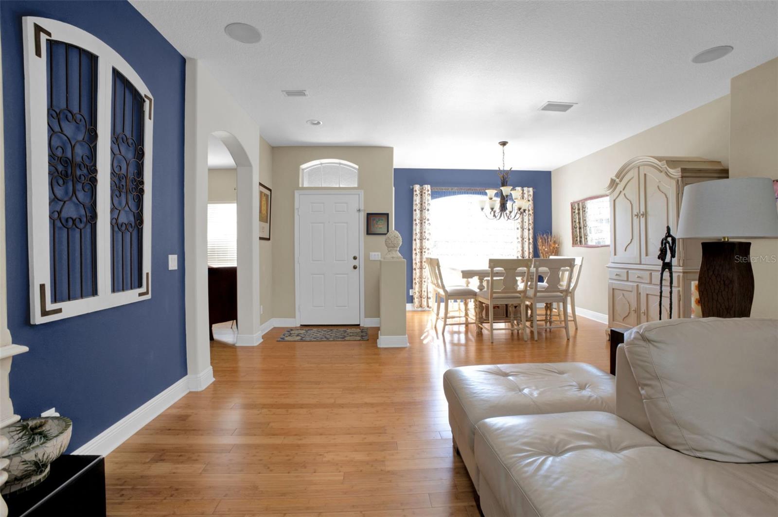 SUNCOAST LAKES - Residential