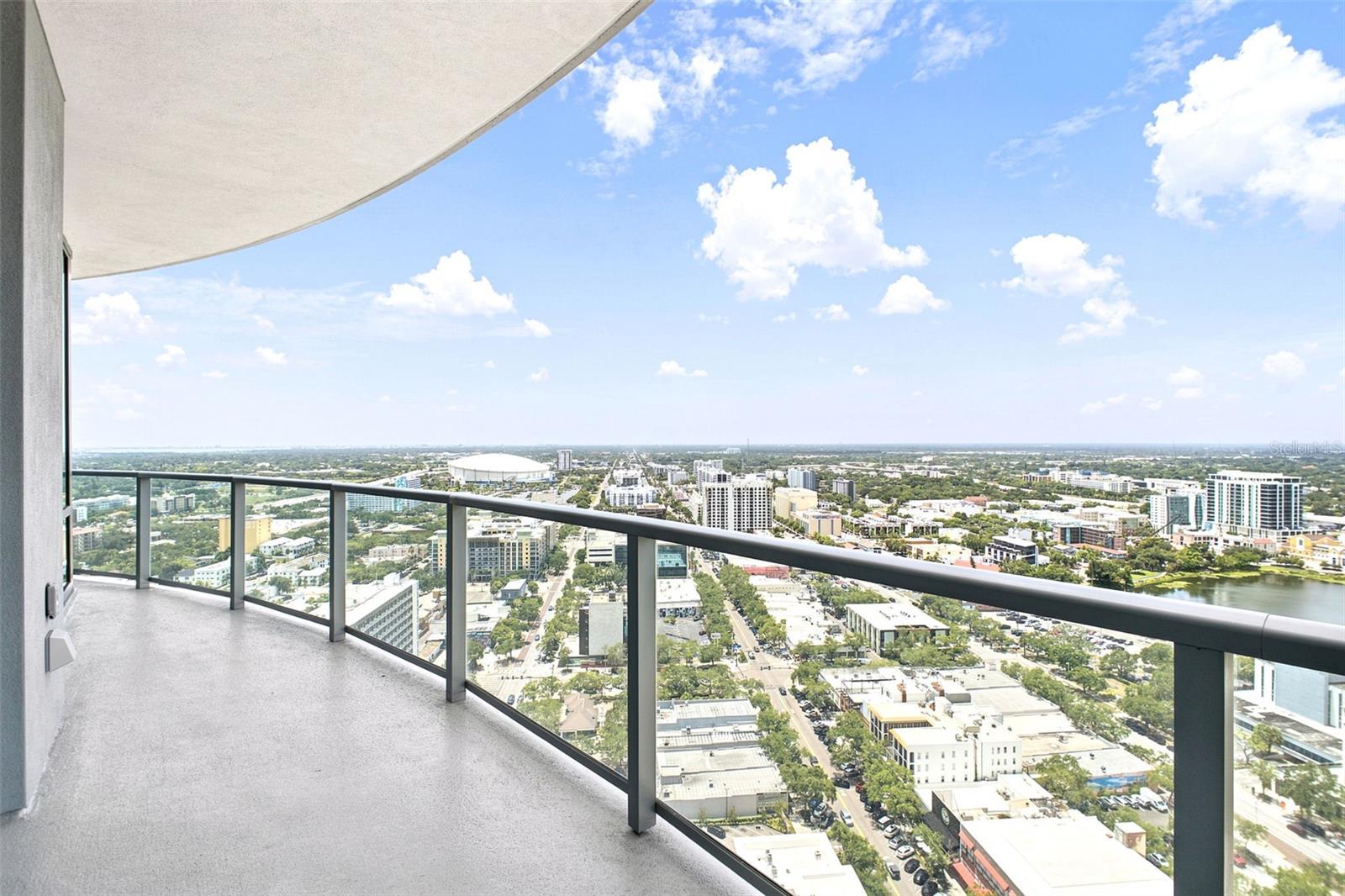 400 CENTRAL - Residential