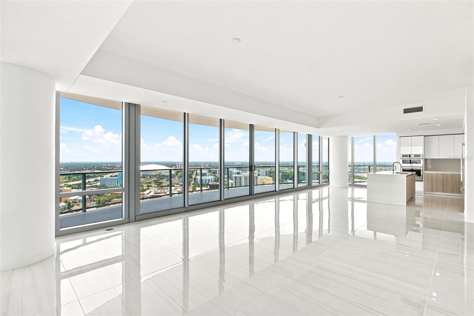 400 CENTRAL - Residential