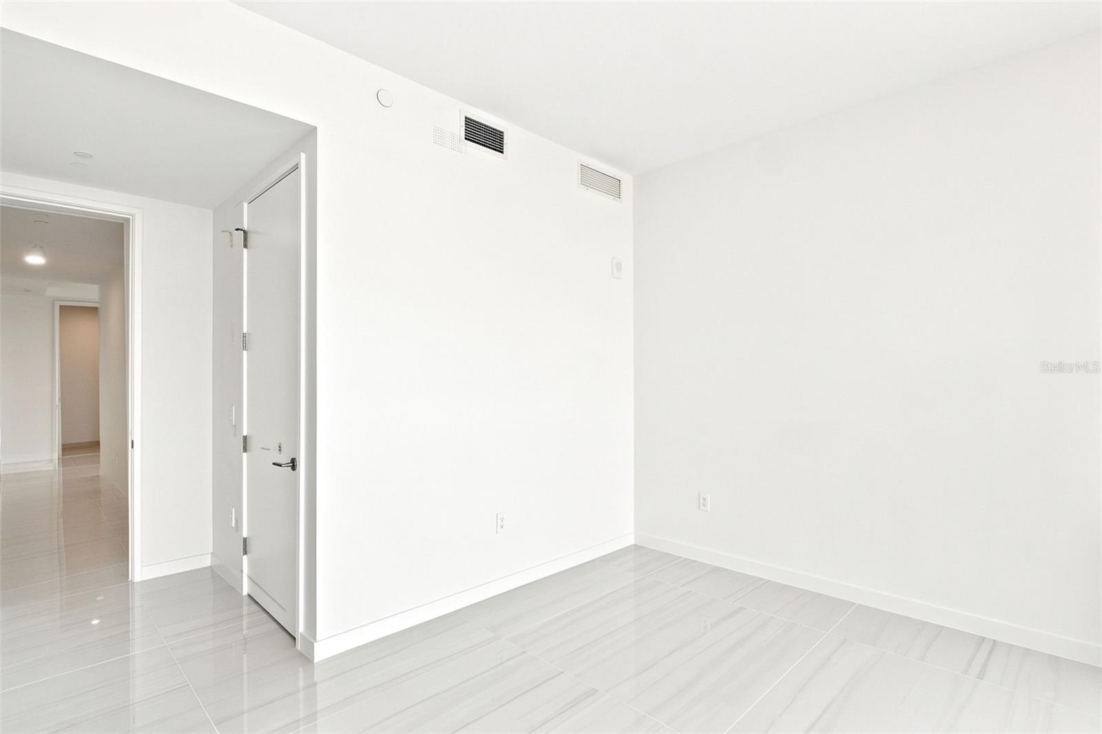 400 CENTRAL - Residential