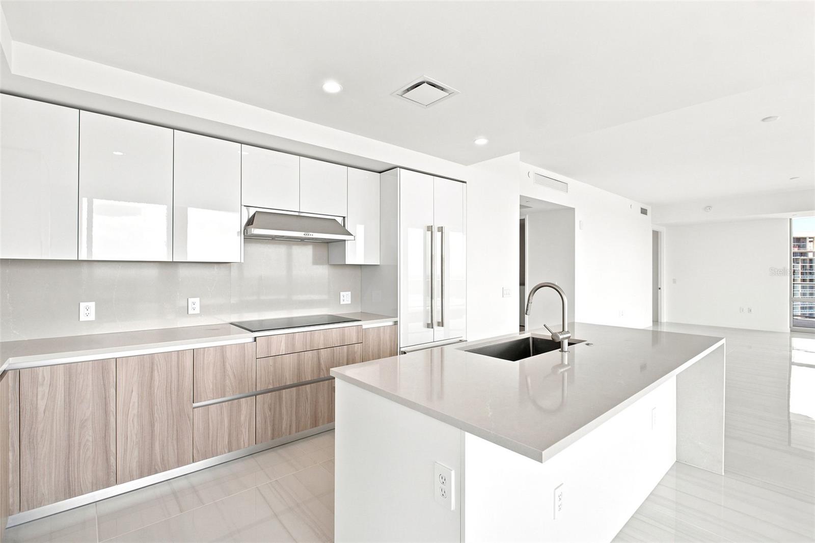 400 CENTRAL - Residential