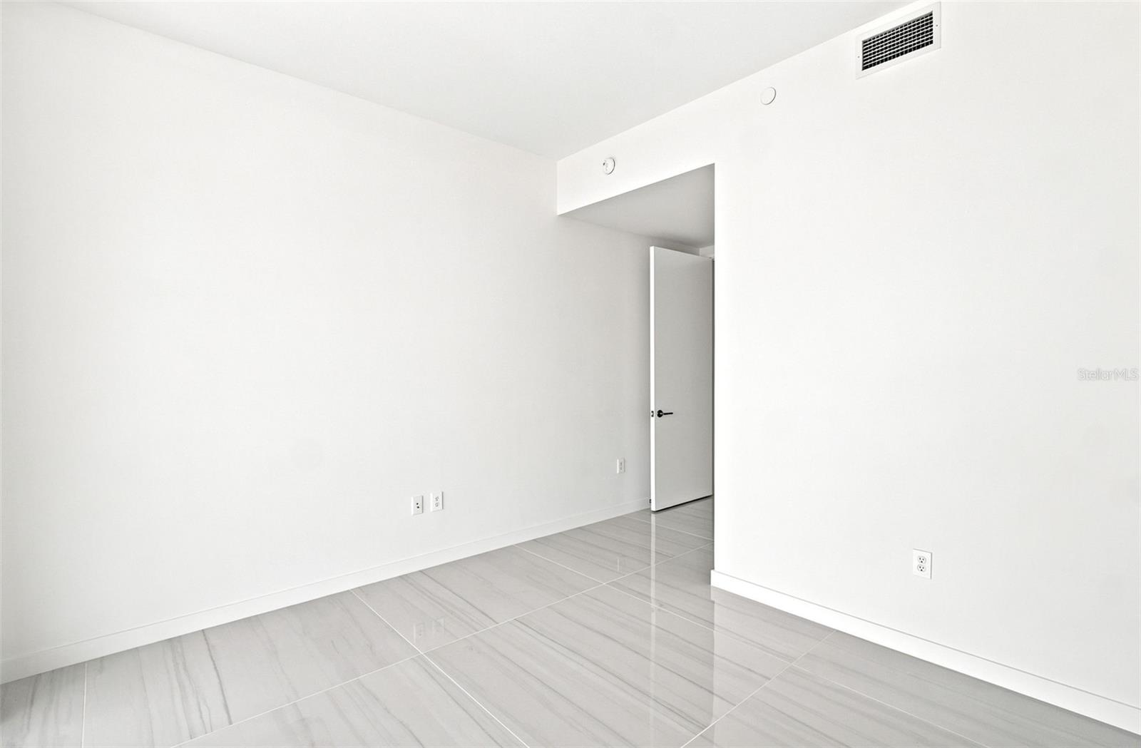 400 CENTRAL - Residential
