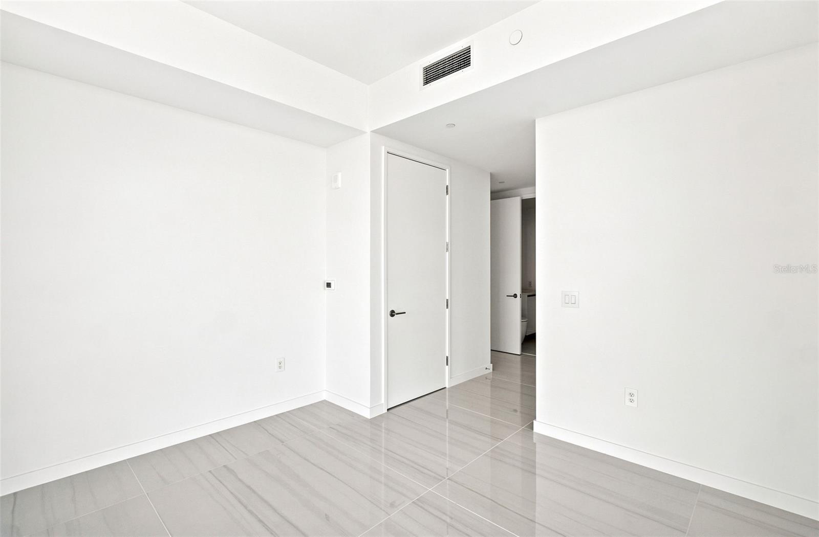 400 CENTRAL - Residential
