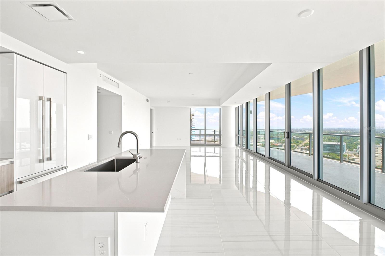 400 CENTRAL - Residential