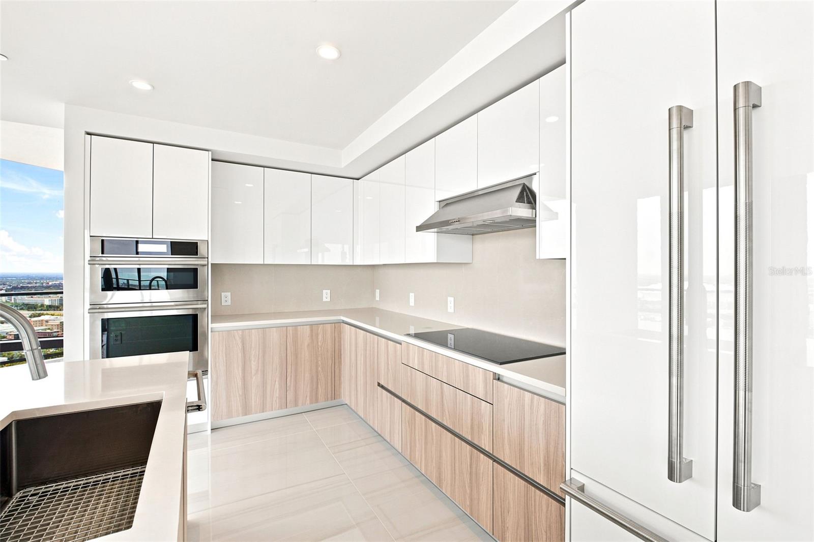 400 CENTRAL - Residential