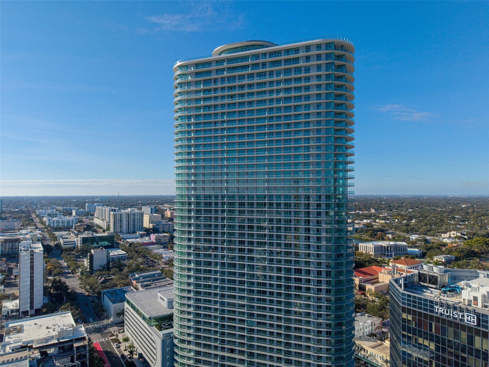 400 CENTRAL - Residential