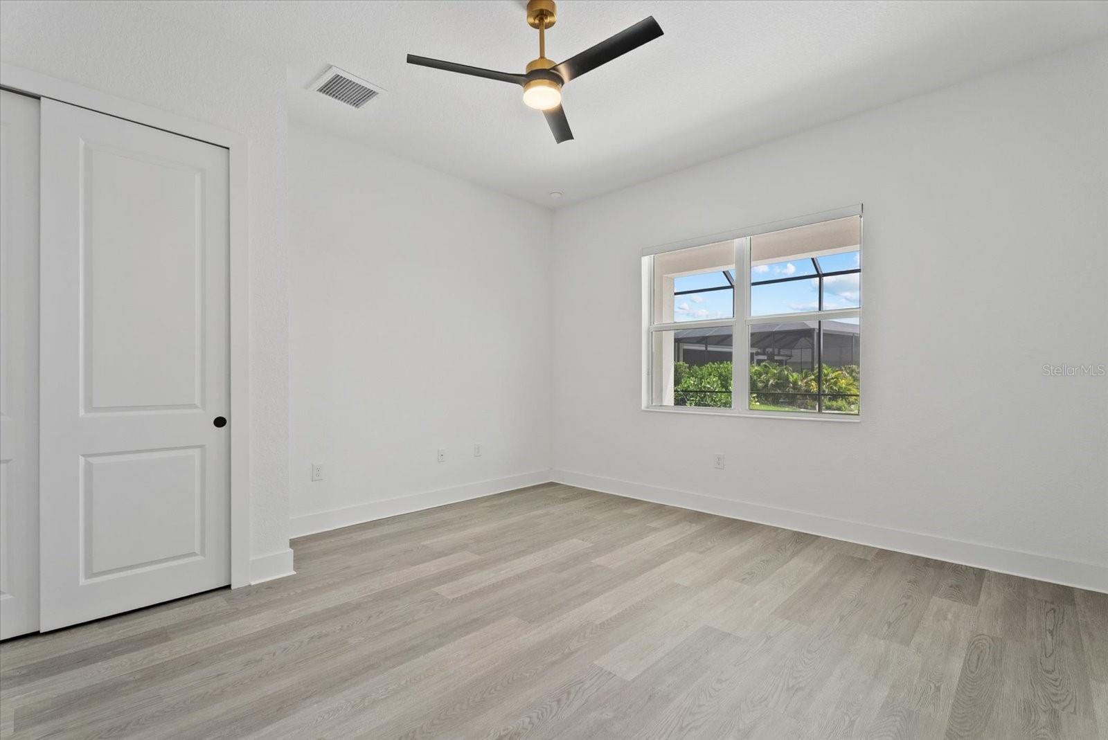 ISLES AT LAKEWOOD RANCH - Residential