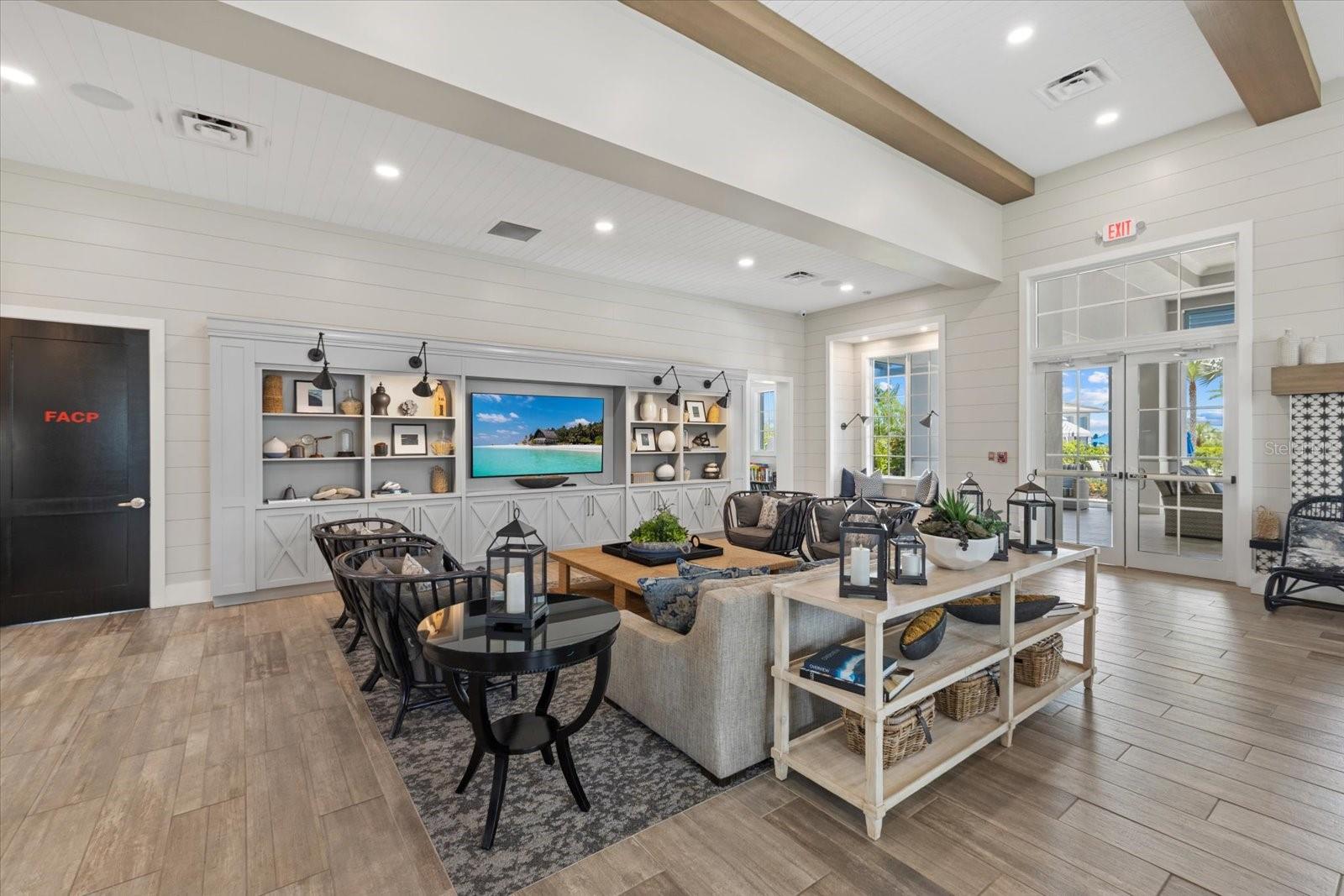 ISLES AT LAKEWOOD RANCH - Residential