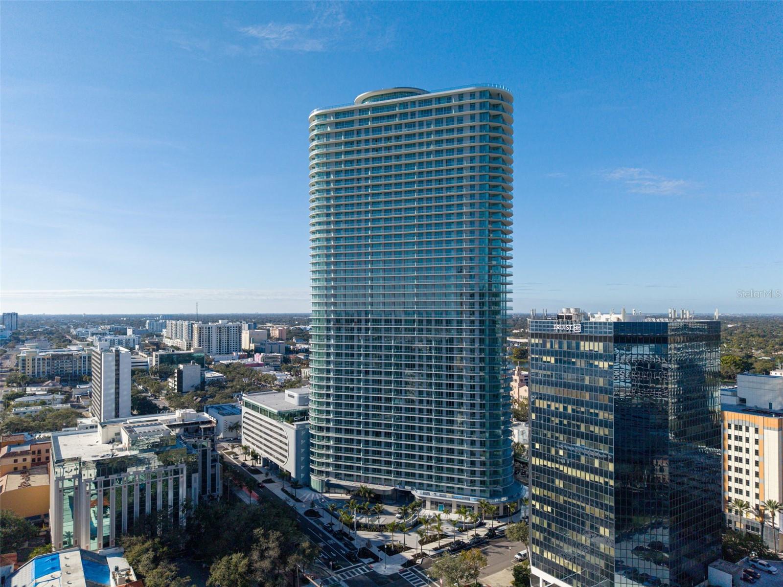 400 CENTRAL - Residential