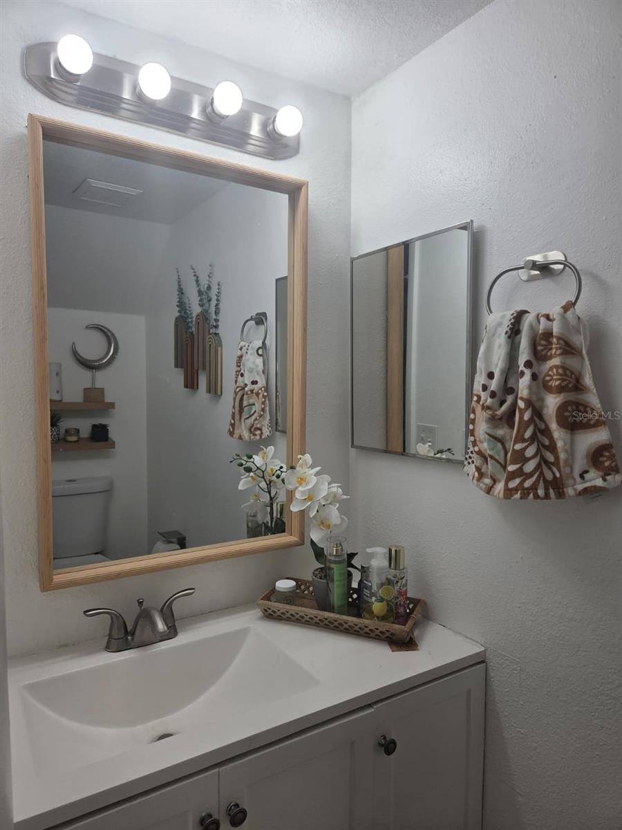 CHELSEA SQUARE-PLAT TWO PB 4 PG 13 UNIT 11 D - Residential Lease