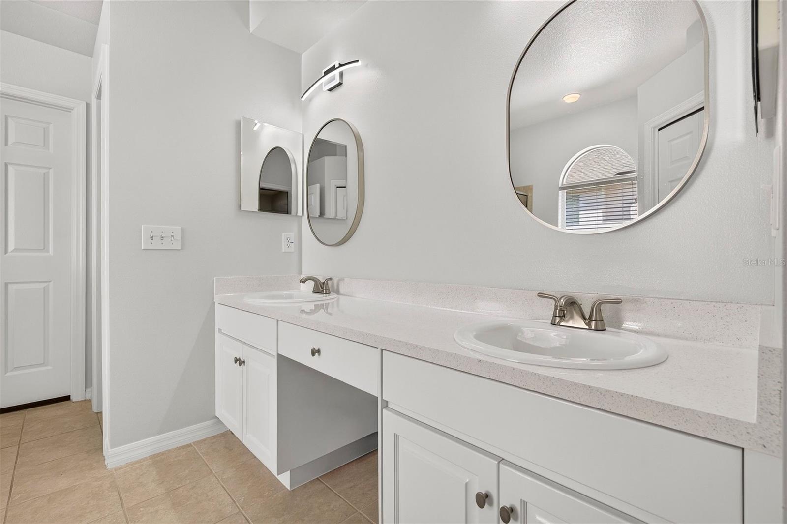 MEADOW POINTE 3 PRCL T-T - Residential