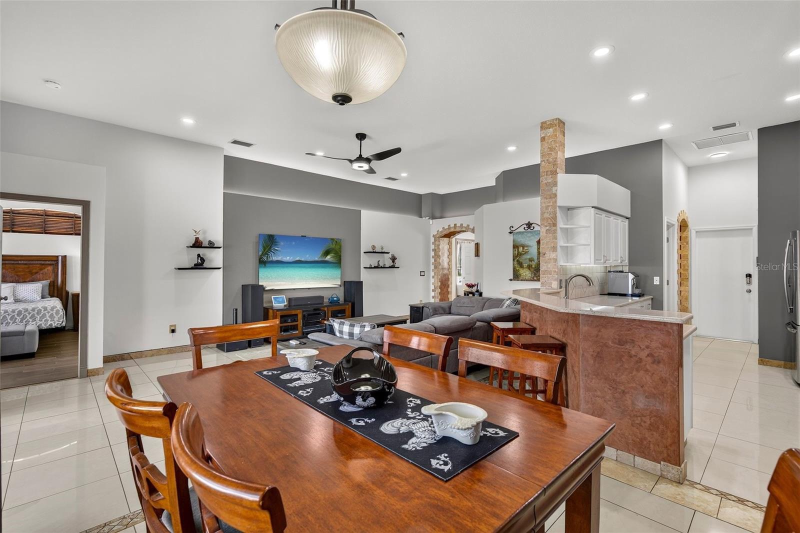 MEADOW POINTE 3 PRCL T-T - Residential