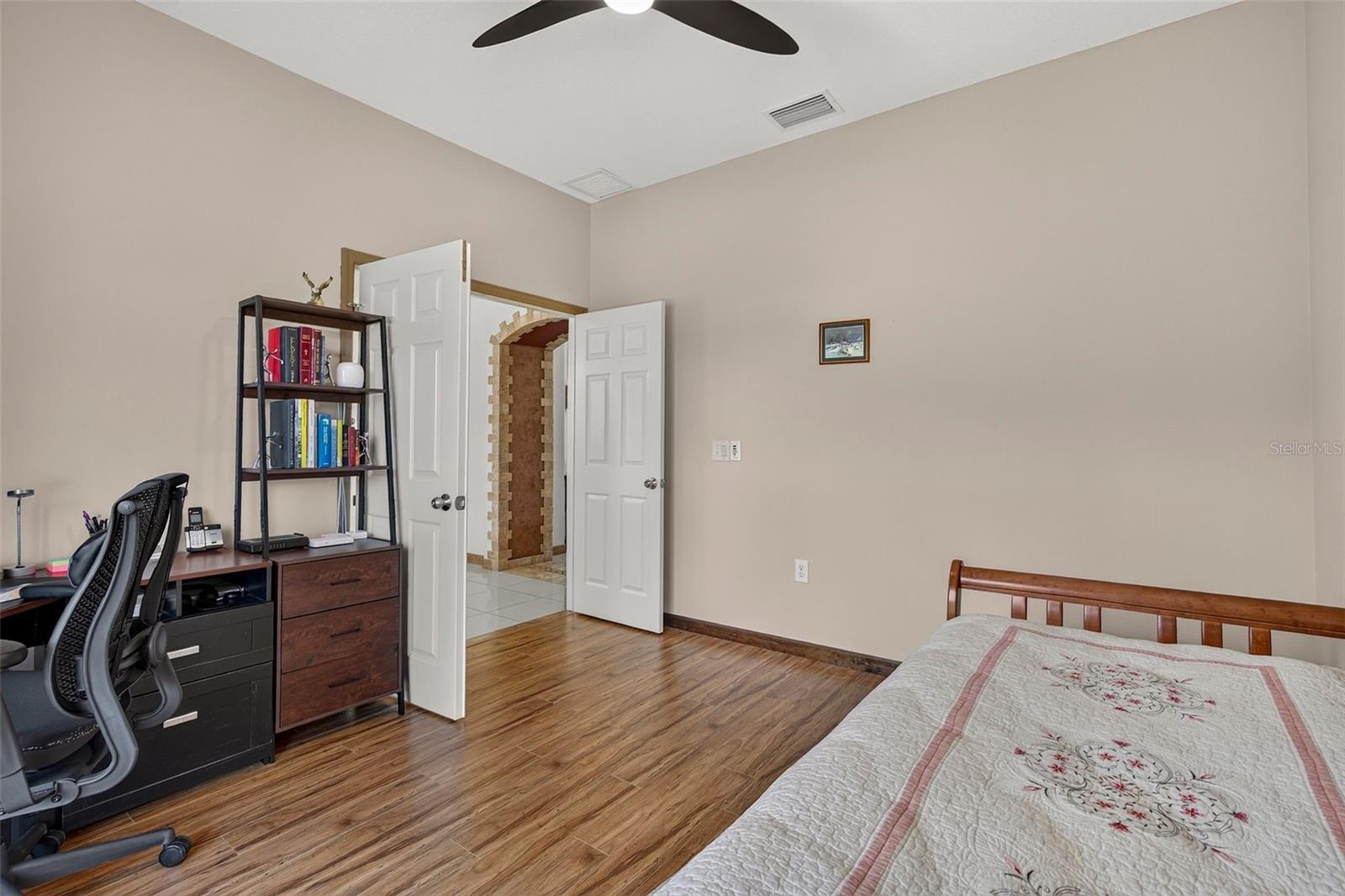 MEADOW POINTE 3 PRCL T-T - Residential