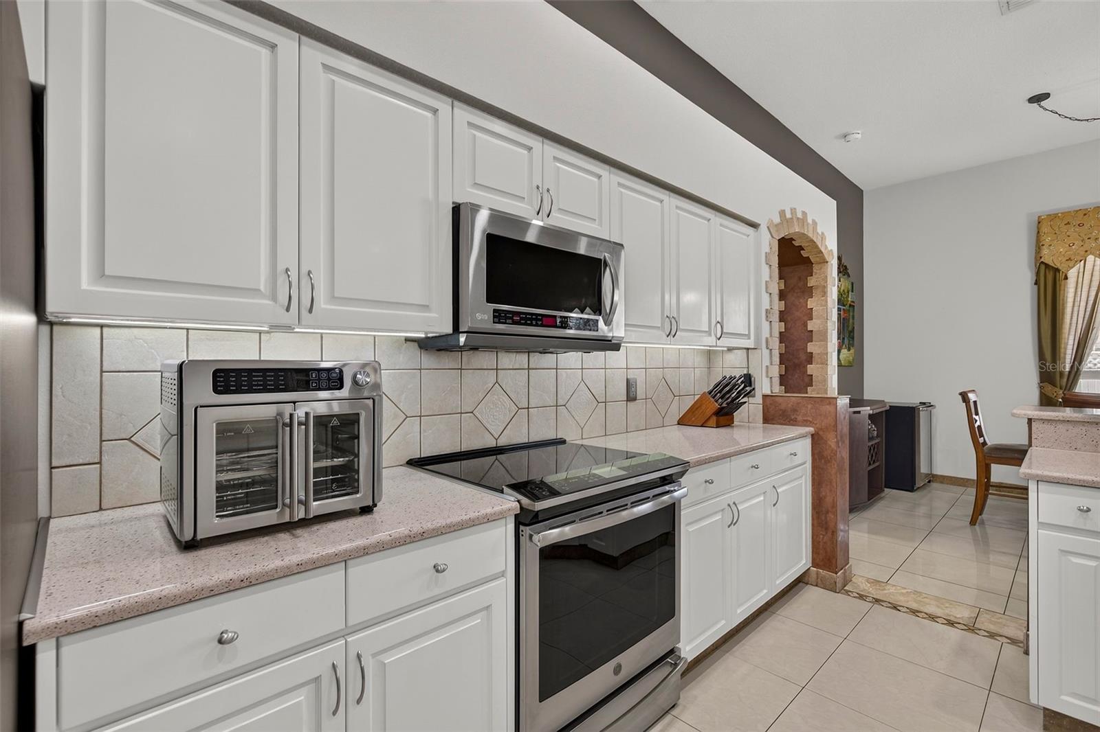 MEADOW POINTE 3 PRCL T-T - Residential