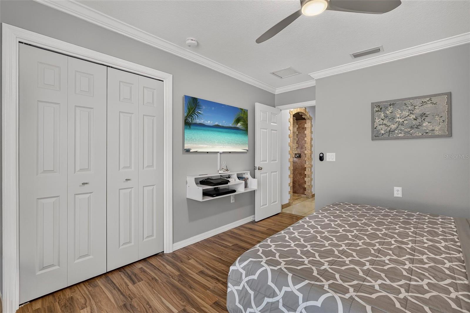 MEADOW POINTE 3 PRCL T-T - Residential