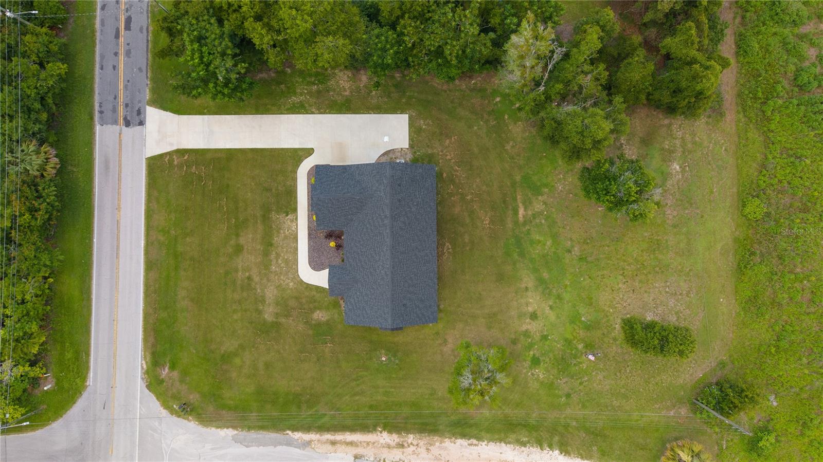 LAKE LOUISE ESTATE - Residential